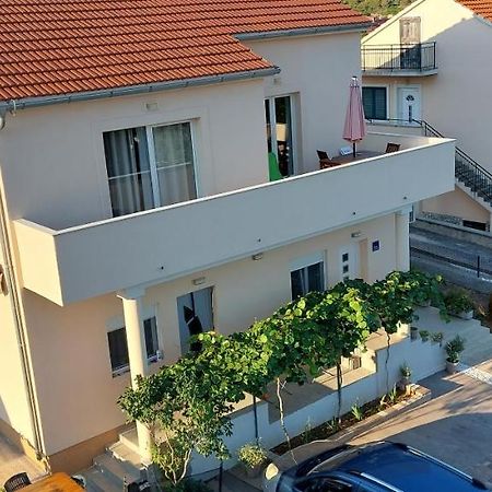 Apartment Anamaria Šibenik Exterior foto