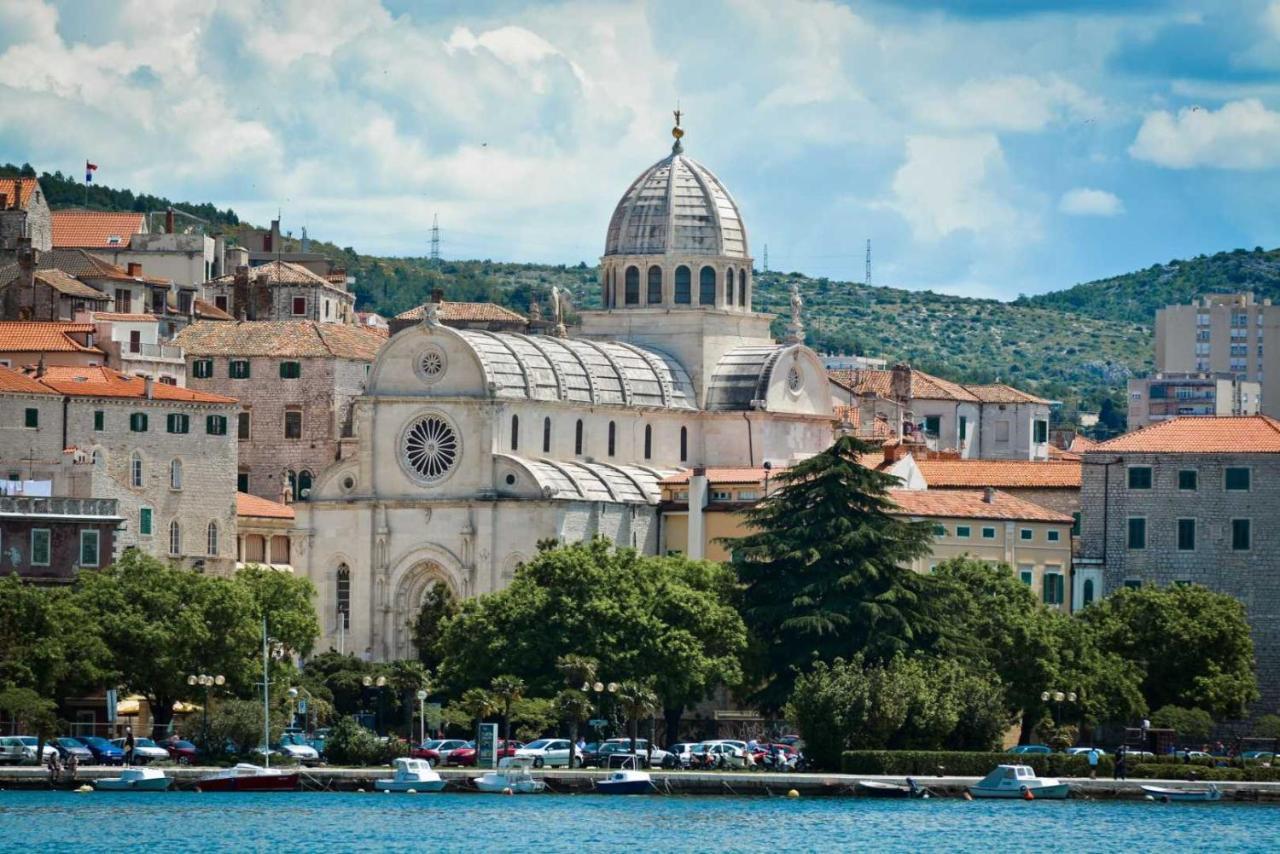 Apartment Anamaria Šibenik Exterior foto